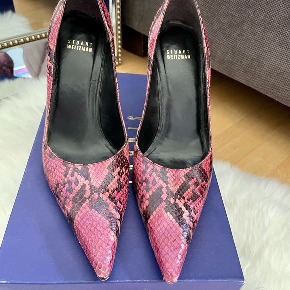 Matching Stuart Weitzman shoes & clutch - Picture 10 of 10
